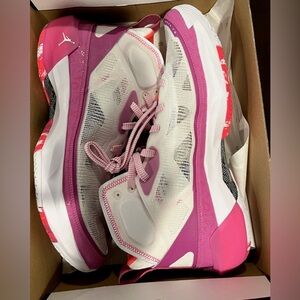 Nike Jordan XXXVII BCA Breast Cancer Awareness Limited edition, size 13